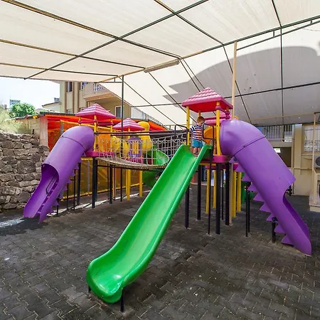 Hotel de apartamente Exelsior Annex 3*